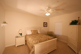 MBVII_405A/IMG_9971_Bed3_1.jpg